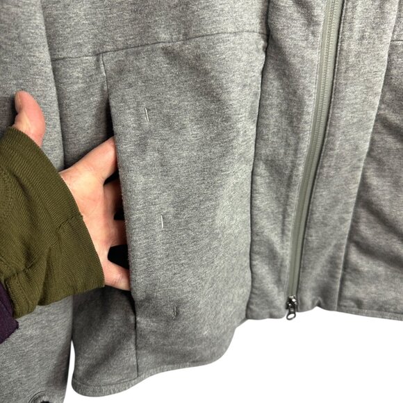 None - Picture 5 of 16